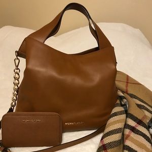 Michael Kors Devon LG SHLDR TOTE and LG  Wallet